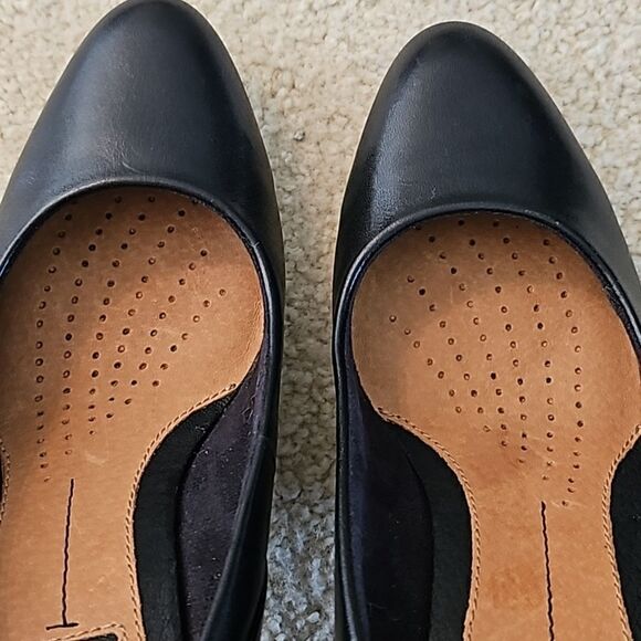 Clarks Artisan Black High Heel Patent Leather and Leather Upper Size 6 - Picture 9 of 12